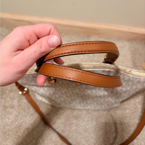 Michael Kors Cream and Tan Logo Tote - Picture 4 of 5